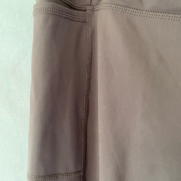 Free People Movement Cropped Capri Leggings Brown Large - Picture 6 of 10